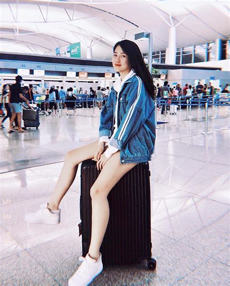 Hot girl hot boy Ly Kute đưa con trai dạo chơi Sài thành sao