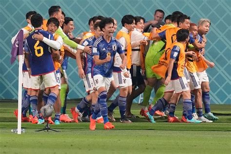 SOCCER Japan Gets 2 Late Goals To Upset Germany 2 1 At World Cup The