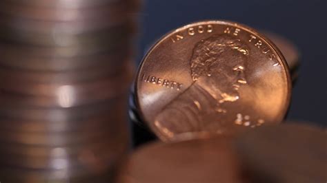 Double-Check Your Change Jars! These 1972 Pennies Are Worth Hundreds ...