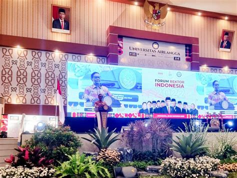 Wakil Ketua Dewan Pertimbangan Forum Rektor Indonesia Dr Hm Nasrullah