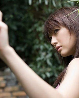 Beautiful Asian Misa Shinozaki Outdoors Shows Body Porn Pictures XXX Photos Sex Images
