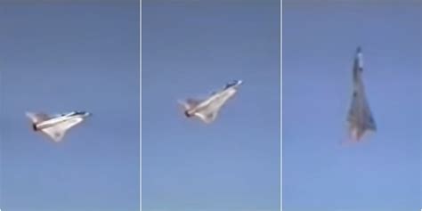 Impressive Video Shows Swedish Air Force J 35 Draken Performing The