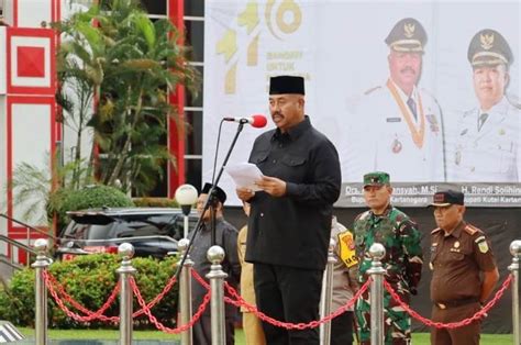 Bupati Pimpin Upacara Harkitnas di Kukar, Indonesia Bangkit Menuju Indonesia Emas - Sonora.id