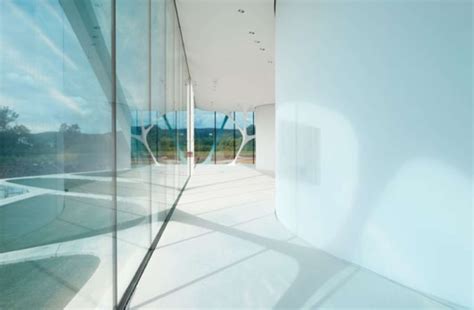 Leonardo Glass Cube Architizer