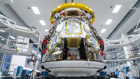 SpaceX's Crew Dragon capsule for next NASA astronaut launch arrives in ...