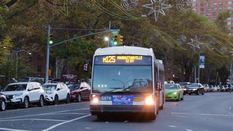 Mta New York City Bus Nova Bus Lfs Articulated On The M