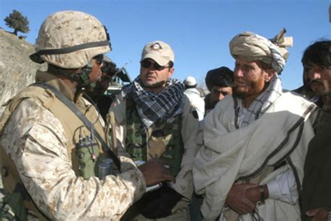 U S Marine St Lt Nick Ramseur Talks To Local Citizens