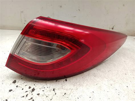 HYUNDAI IX35 LIFT LAMPA PRAWA TYŁ EUROPA 92402 2Y5 TYŁ LED EUROPA 92402