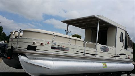 Sun Tracker Party Hut 30 Regency Edition 2006 For Sale For 6256 Boats From