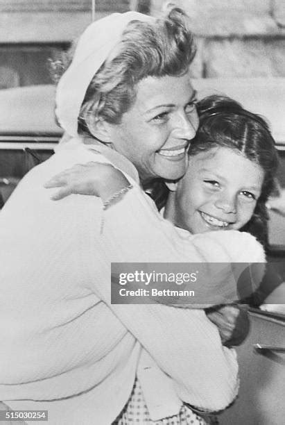 184 Rita Hayworth Children Stock Photos, High-Res Pictures, and Images - Getty Images