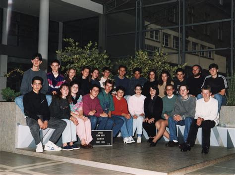 Photo de classe 1ère S1 Année 1992 1992 de 1992 Lycée Jean Xxiii