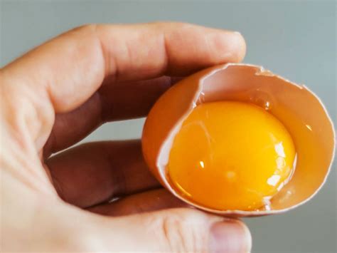 Come Dos Huevos Al Día Y Cambia Tu Cuerpo Salud180