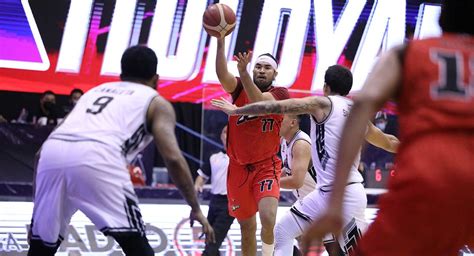 Alaska Aces Beat Blackwater In Pba Season Opener