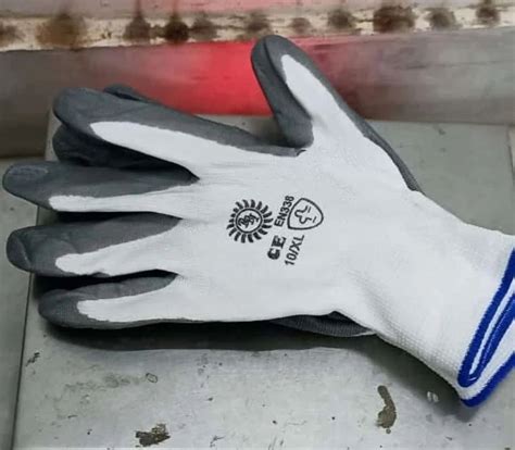 White Grey Nitrile Coated Gloves at Rs 16 pair नइटरयल लपत