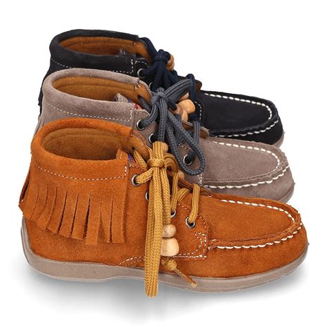 Indian Style Ankle Boots With Fringed Design In Suede Leather