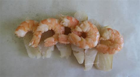 Papillote De Cabillaud Et Crevettes Aux Deux Citrons Tomate Et