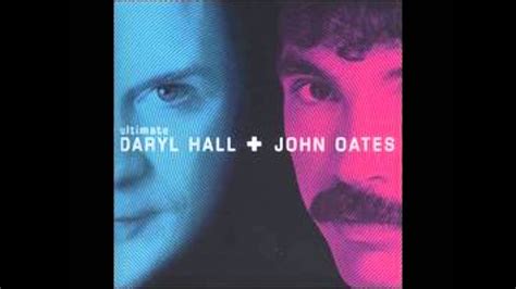 Maneater - Hall and Oates lyrics Chords - Chordify