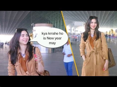 Zarah Leaving For DUBAI To Perform At New Year EVE Party Newyear2023