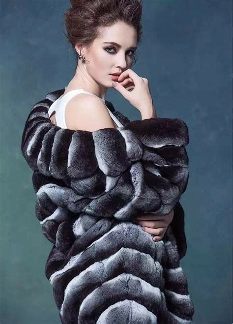 Chinchilla Fur Coat Fur Coat Fashion Women Wear Under My Skin Fiery