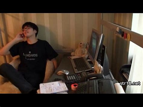 Slut Can Barely Fit It In Her Mouth XVIDEOS