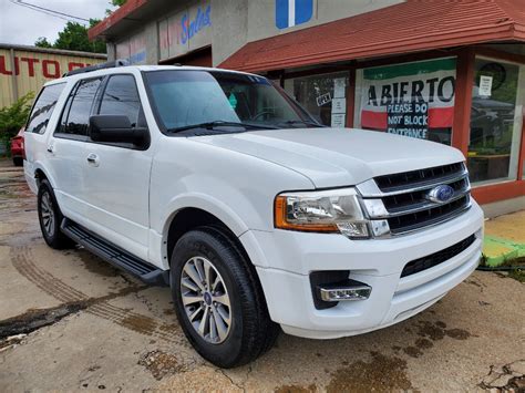 Buy Here Pay Here 2017 Ford Expedition Xlt 2wd For Sale In Fort Smith Ar 72901 Sports And Imports