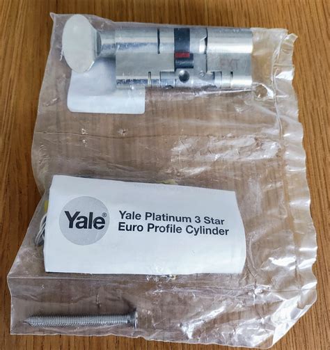 Yale Platinum 3 Star Euro Cylinder Thumbwheel Lock 35 35 New 3 Key Ebay