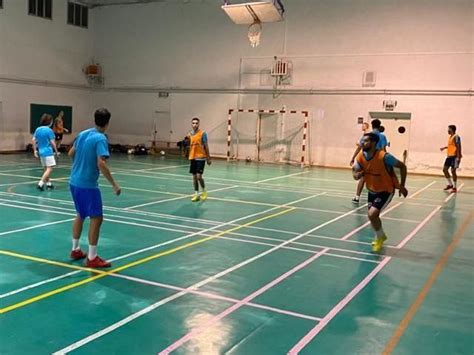 El Vila Sala Masculino Se Estrena En Cu Llar Deportes Vila