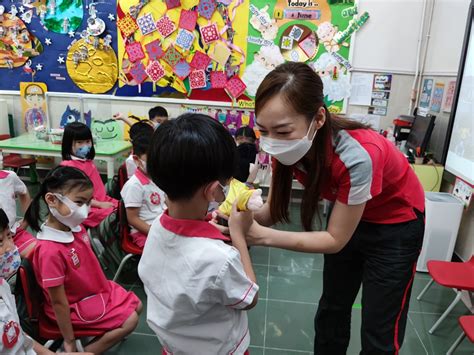 教育局向幼稚園派發《國安法》參考讀本 星島日報