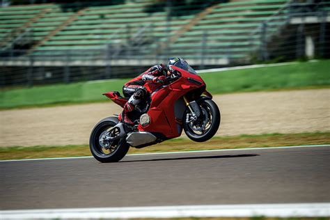 BIKESREPUBLIC 2025 DUCATI PANIGALE MY25 PANIGALE V4S 05