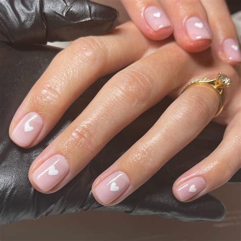 Natural Manicure Ideas