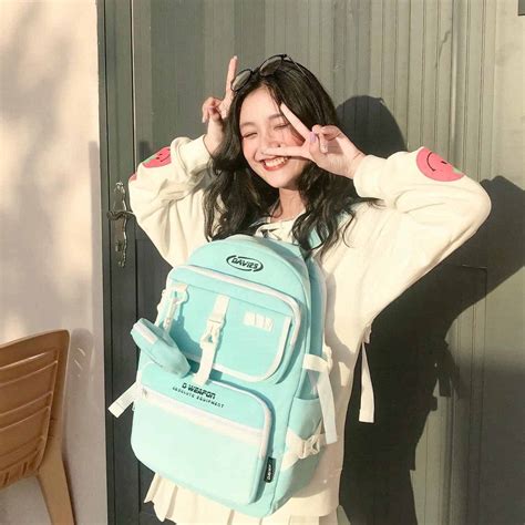 Chiêm ngưỡng nhan sắc ngắm là mê của hot girl 2K3 khiến netizen tan chảy từ nụ cười đến ánh mắt