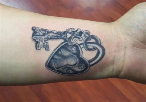 Meaningful Lock And Keys Tattoos Nenuno Creative