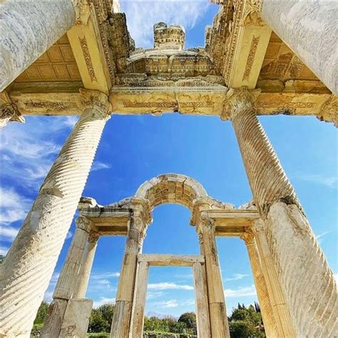 Pamukkale Travertenler Hirapolis Antik Kenti Buldan Turu Zmirburaya