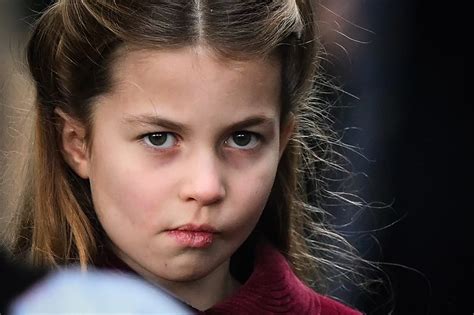 Princess Charlotte Turns 9 See Birthday Photo Taken By Princess Kate