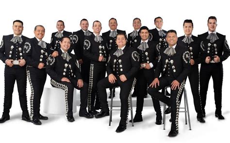 Todo listo para la presentación del Mariachi Vargas de Tecalitlán El