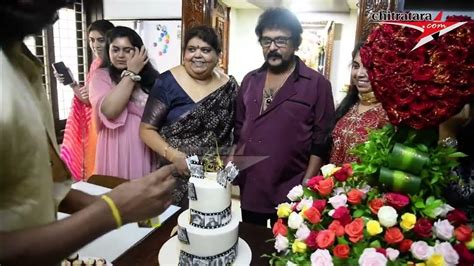 Crazy Star V Ravichandran Birthday Celebrated With Falily And Fans Youtube