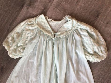 Vintage Seafoam Green Sheer With Lace Flouncy Peignoi Gem