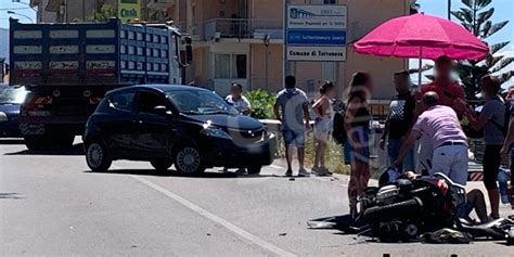 Incidente Stradale A Torrenova Tra Auto E Scooter Centauro Ferito