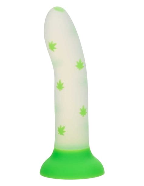 Glow Stick Glow In The Dark Pot Leaf Dildo SE 0309 05 2 03008
