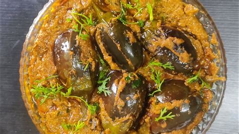 Bagara Baingan Gutti Vankaya Curry Stuffed Brinjal Recipe Gutti