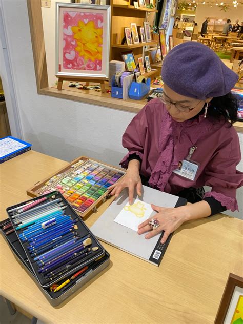 阪急百貨店うめだ本店 スーク【新作原画入荷】ホスピタルアート展 癒しの絵に涙のお客様 パステル画 ブログ ホスピタルアートならやの