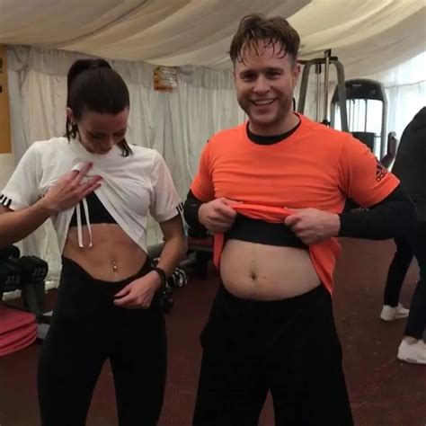 Olly Murs Bodybuilder Wife Amelia Poses In Bikini Days Before Due Date The Mirror