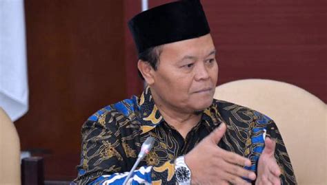 Hidayat Nur Wahid Tolak Pengkaitan Radikalisme Dengan Masjid Dan