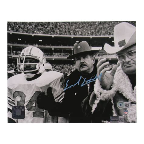 Earl Campbell Signed Oilers 8x10 Photo Timeless Authentic Beckett