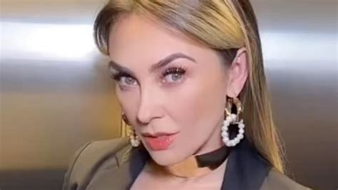 Aracely Arámbula presumió sus curvas en sensuales ligeros