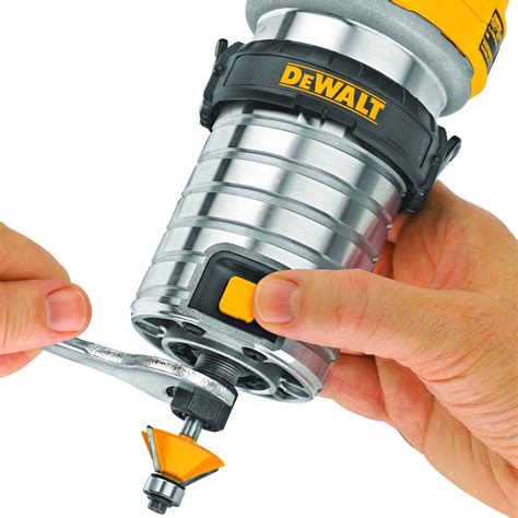 Dewalt Dwp611 Compact Router With Led 7 A 16000 To 27