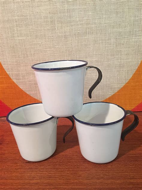 Vintage Enamel Mugs Set Of 3 Blue And White Enamelware Cups KER