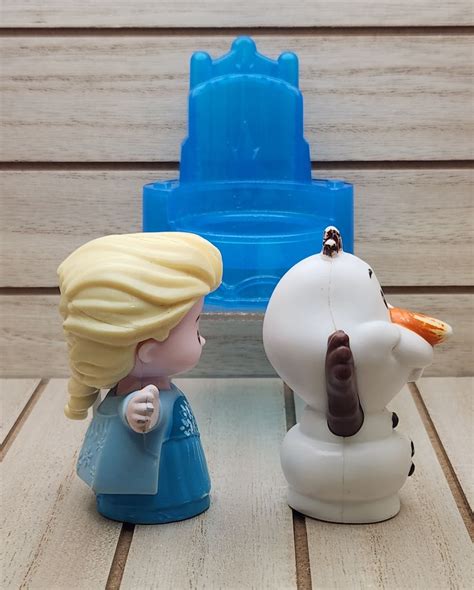 FROZEN LITTLE PEOPLE Fisher-price, Frozen Figures. Set of 3. See Photos ...