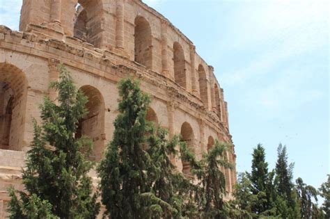 A Walk Around History: El Jem, Tunisia – Engaging Cultures Travel