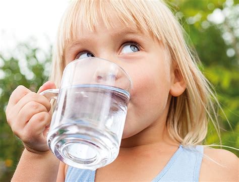 Combien De Litres Deau Faut Il Boire Par Jour Behring Water